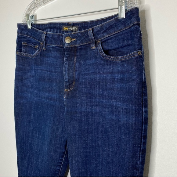 Lee Regular Fit Straight Leg Mid Rise Dark Wash Jeans - Picture 3 of 8
